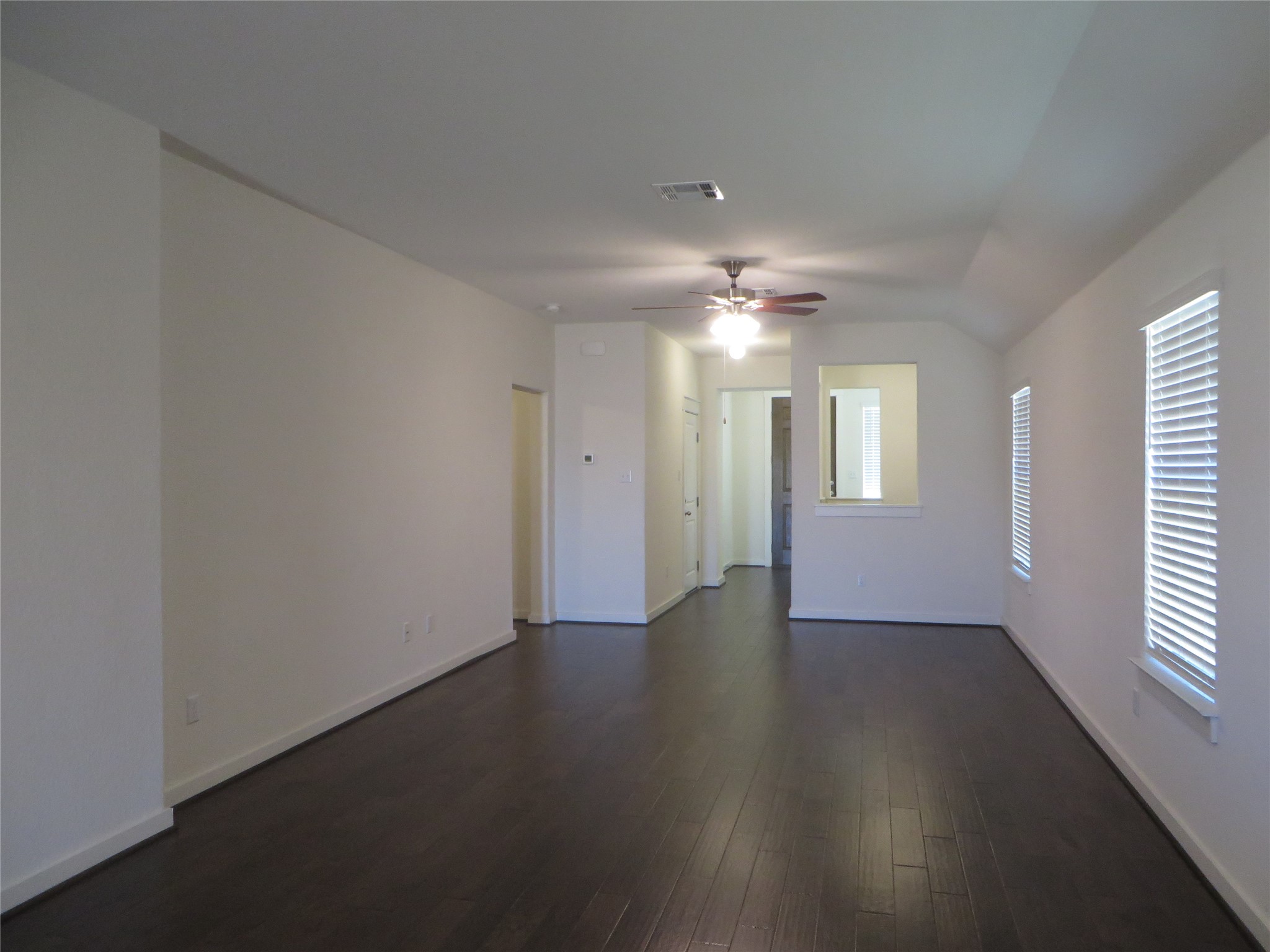 217 Gidran Trail Georgetown, TX 78626 - Photo 9 of 24