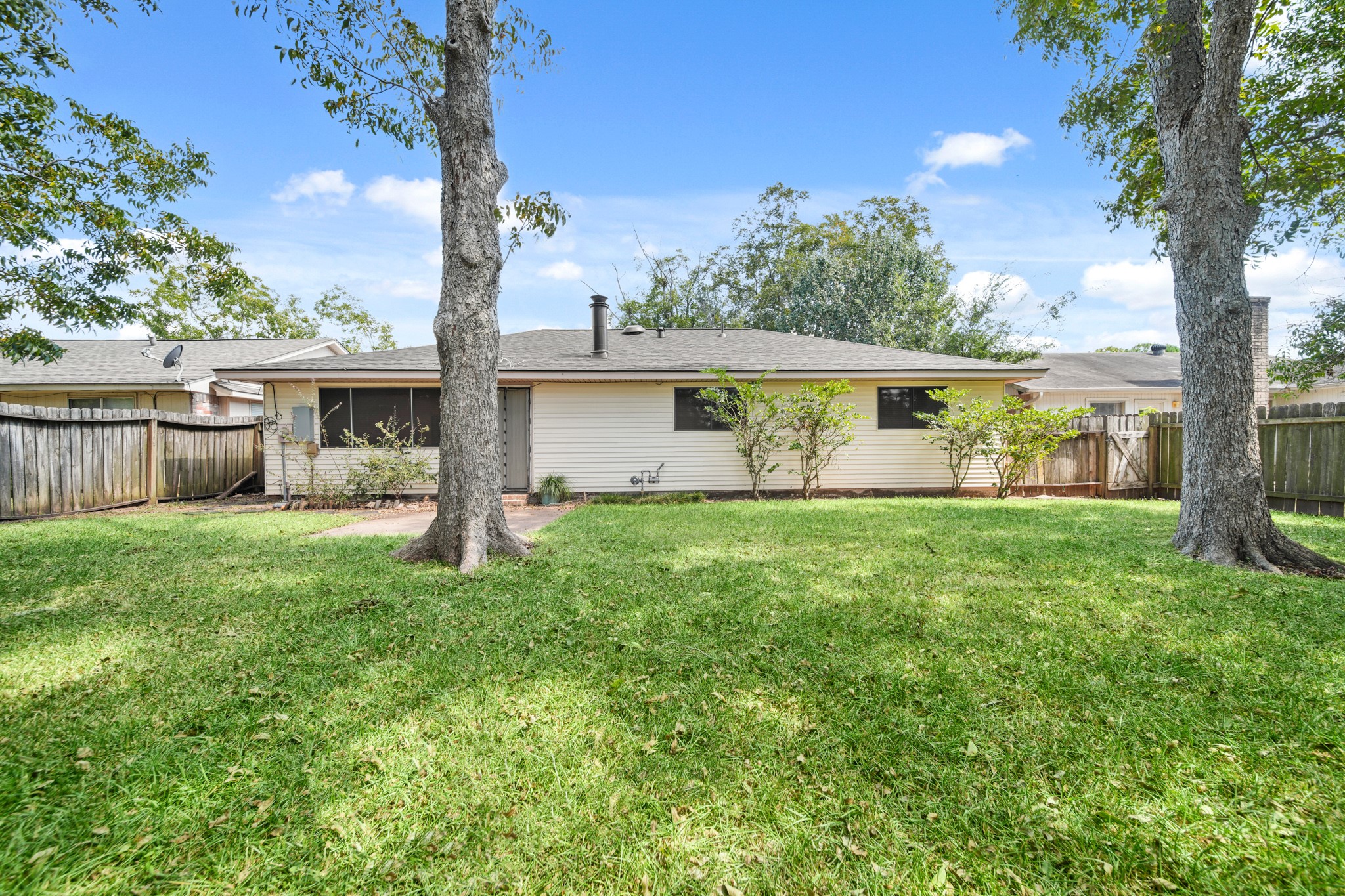 2806 Old Fort Road Sugar Land, TX 77479 - Photo 15 of 16