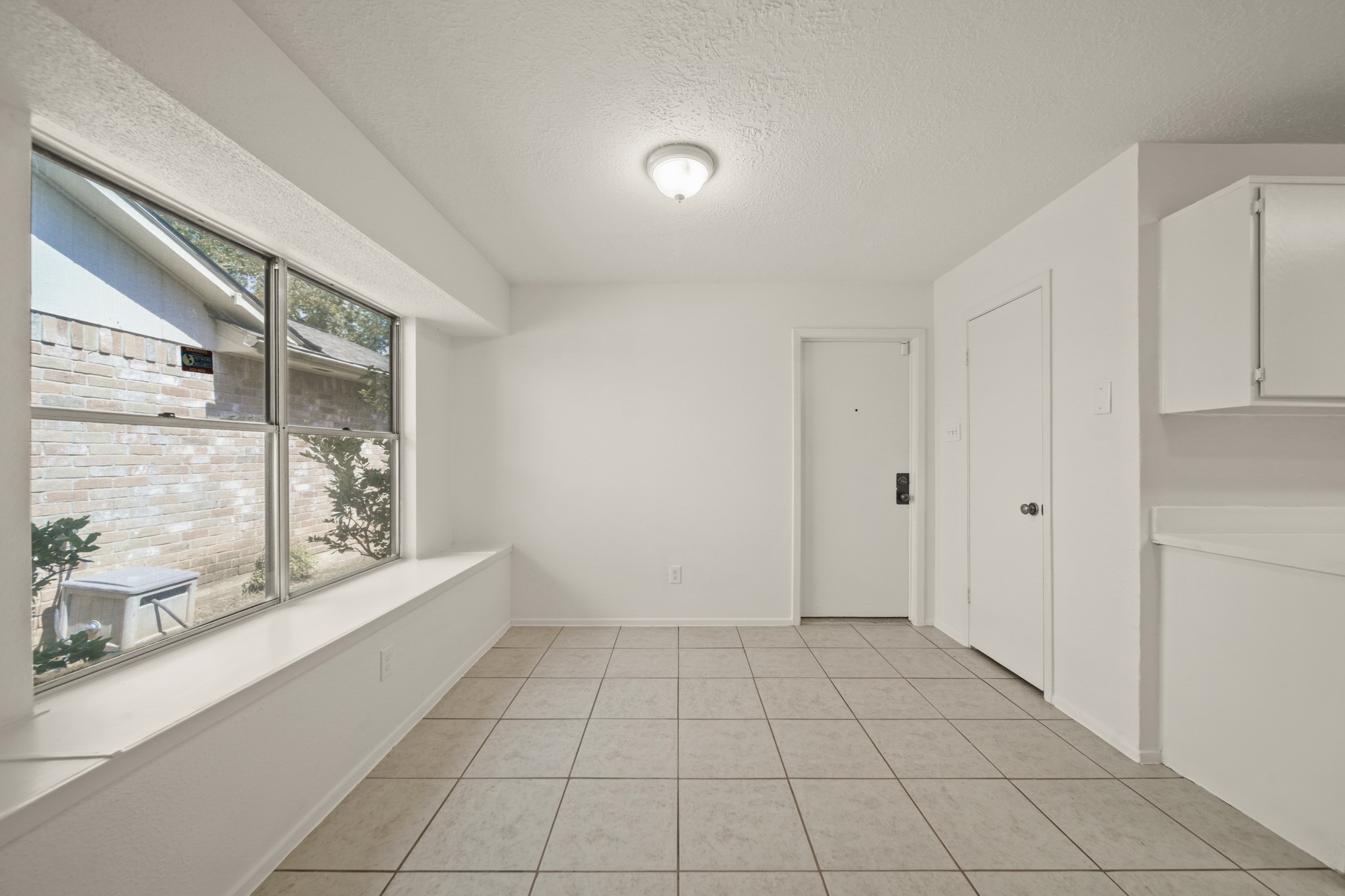 2806 Old Fort Road Sugar Land, TX 77479 - Photo 4 of 16