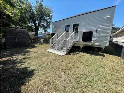 $365,000 | 1116-unit A&b L B Landry Avenue, New Orleans, LA 70114