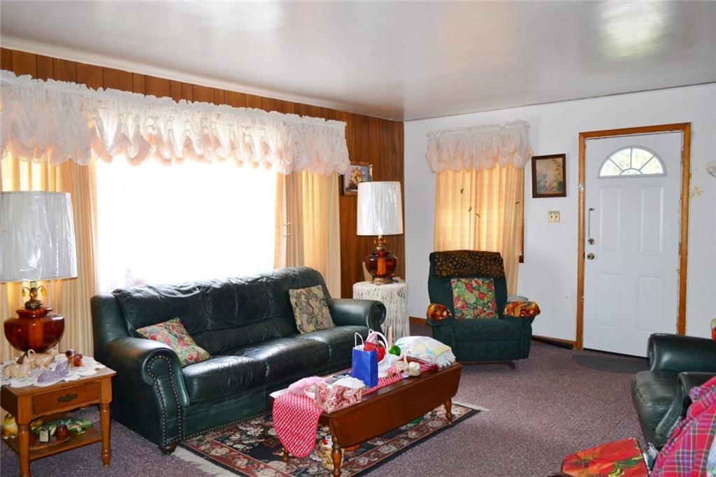 145 4th Avenue Springfield, OH 45505 - Photo 4 of 25