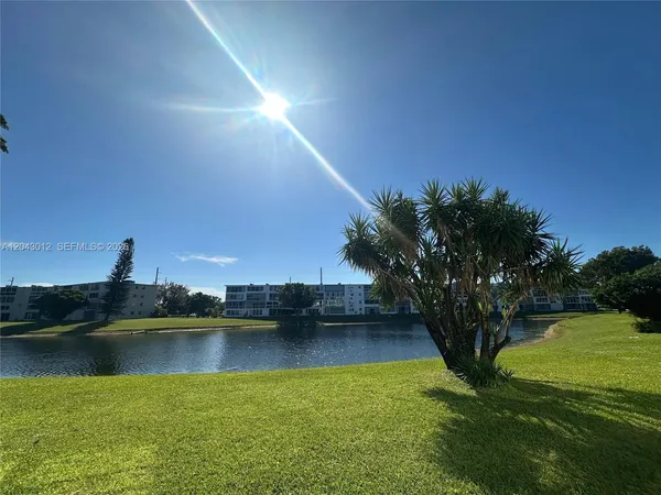 $99,000 | 1009 Harwood C, Unit 1009, Deerfield Beach, FL 33442