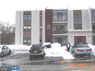 72 Welsh Tract Road, Unit 312 Newark, DE 19713 - Photo 1 of 7 Exterior Side