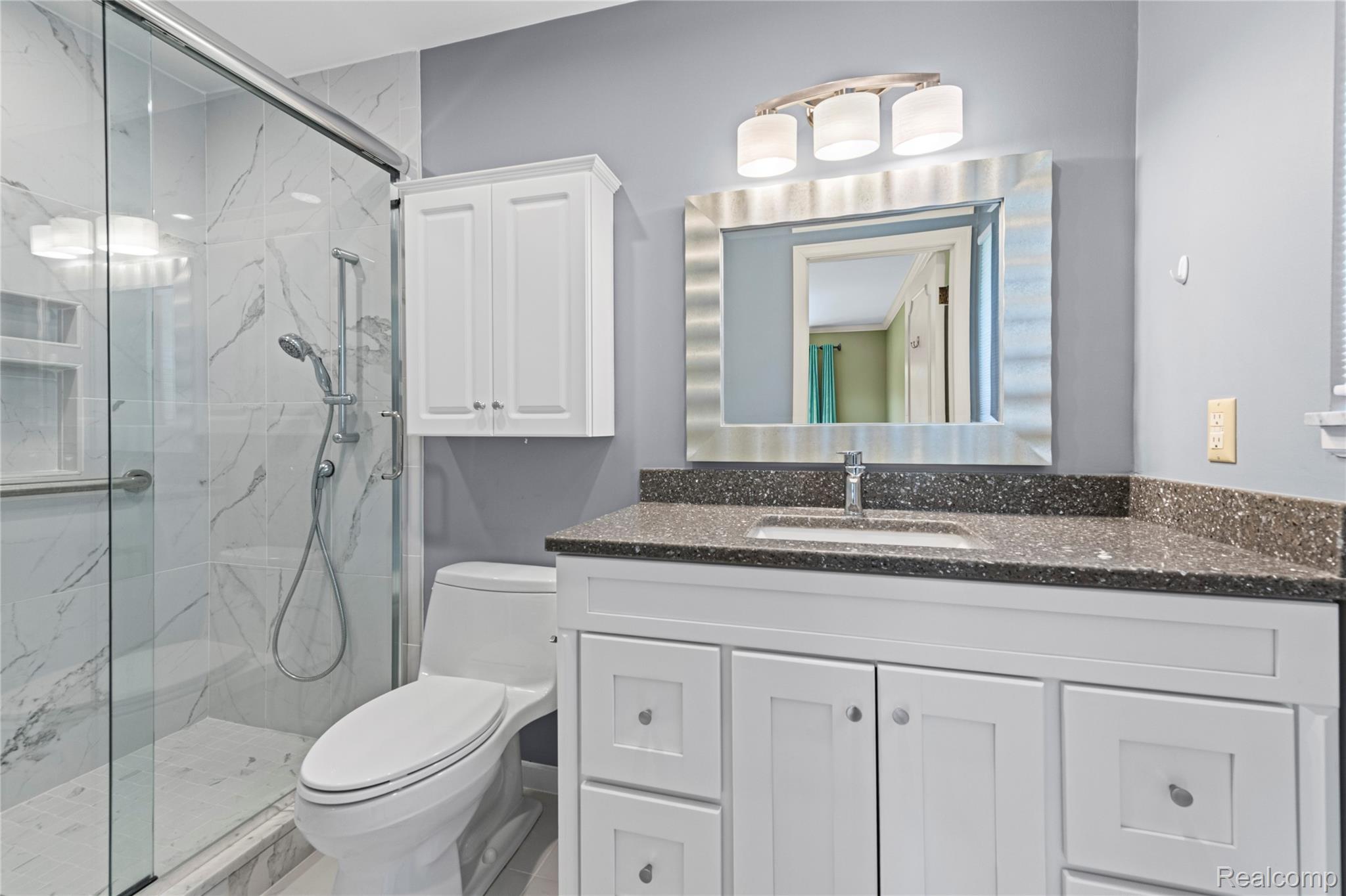 739 Ballantyne Road Grosse Pointe, MI 48236 - Photo 16 of 40