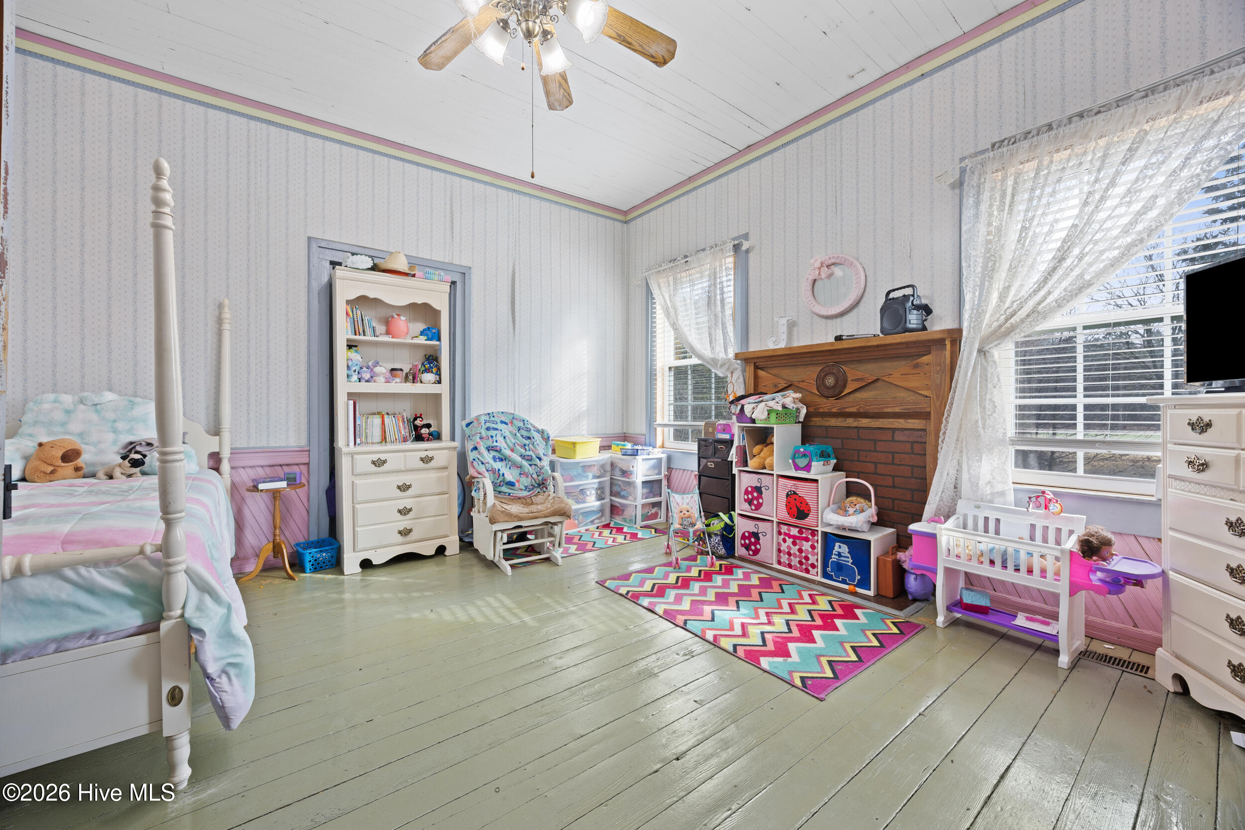 130 M J Johnson Road Turkey, NC 28393 - Photo 14 of 24 24_bedroom