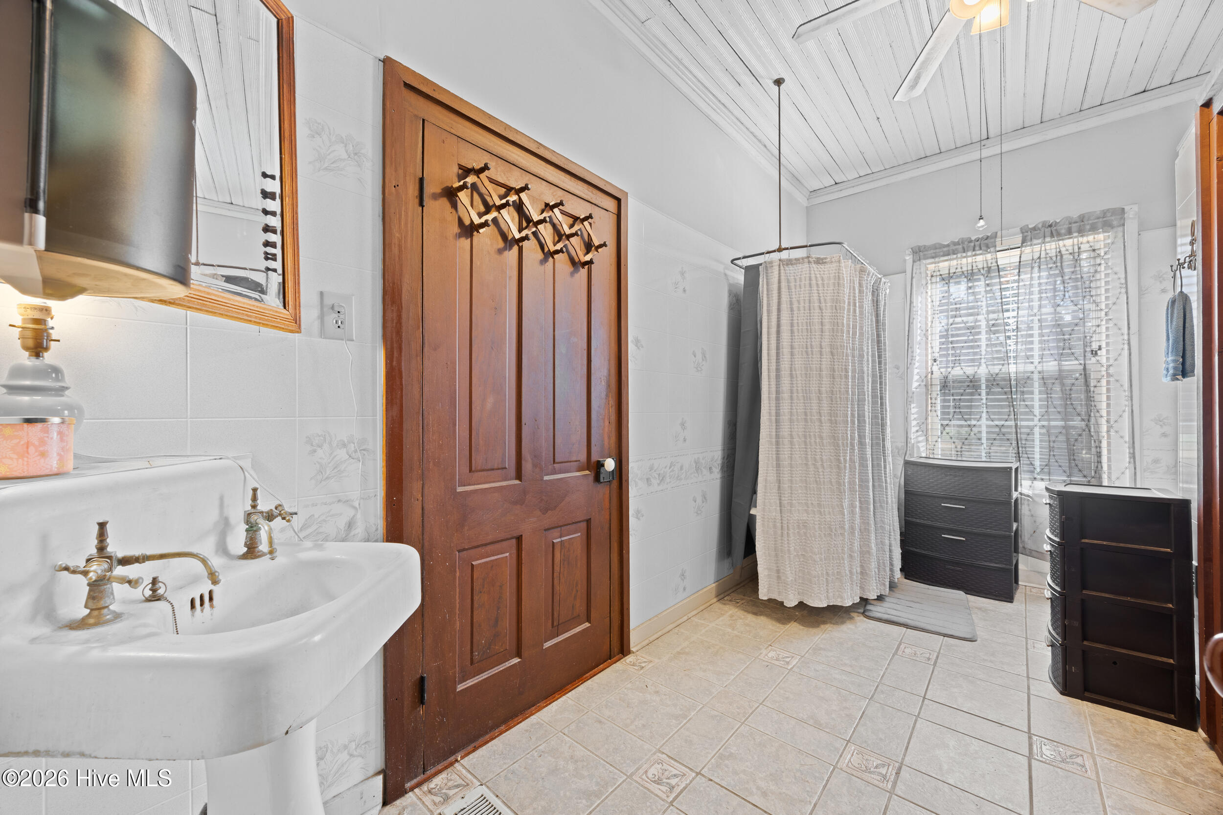 130 M J Johnson Road Turkey, NC 28393 - Photo 17 of 24 29_bathroom