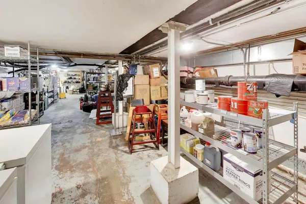$1,195,000 | 2114 West Roscoe Street, Chicago, IL 60618