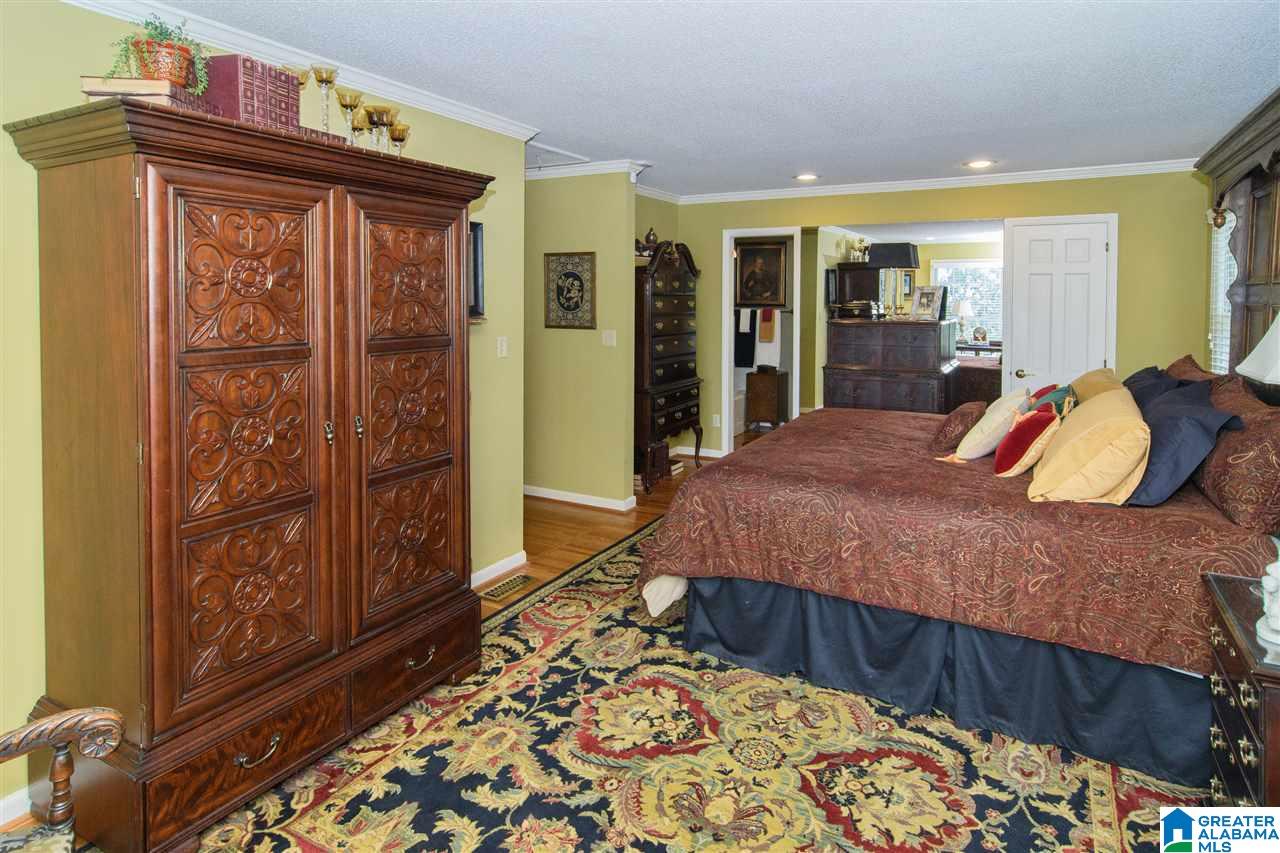 933 Rockford Road Birmingham, AL 35222 - Photo 23 of 50