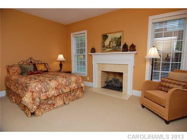 2331 Maynard Road Charlotte, NC 28270 - Photo 12 of 16 Gallery Image 12