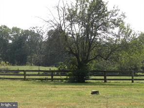40837 Red Hill Road Leesburg, VA 20175 - Photo 3 of 4 Gallery Image 3