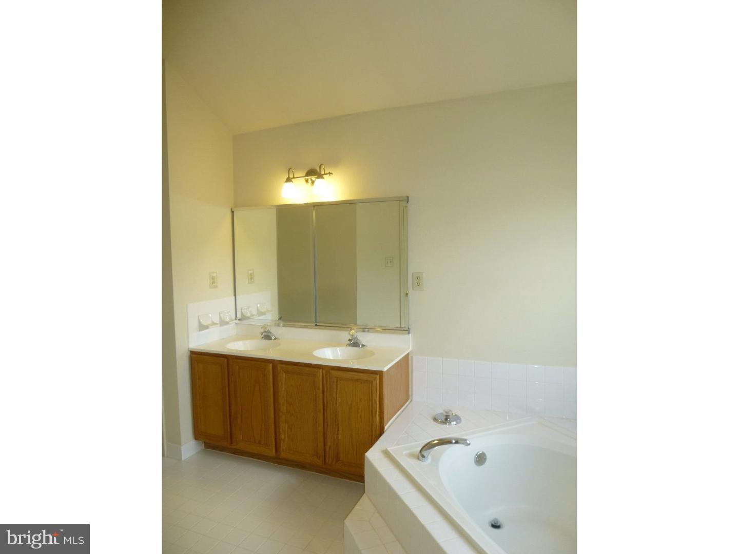 3201 Riding Court Chalfont, PA 18914 - Photo 19 of 24 Gallery Image 19