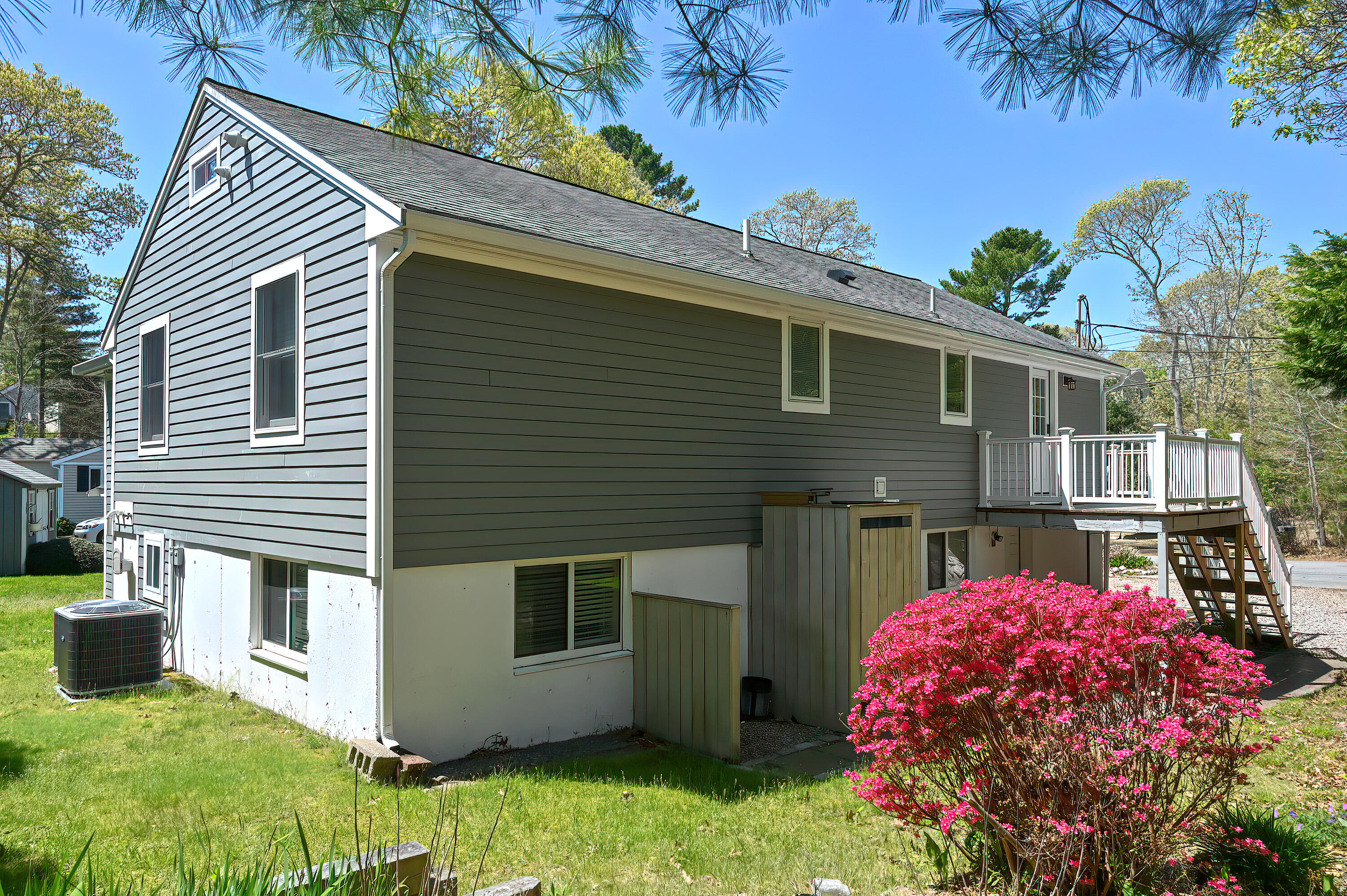 8 Cutlass Lane Mashpee, MA 02649 - Photo 91 of 93 DSC_102