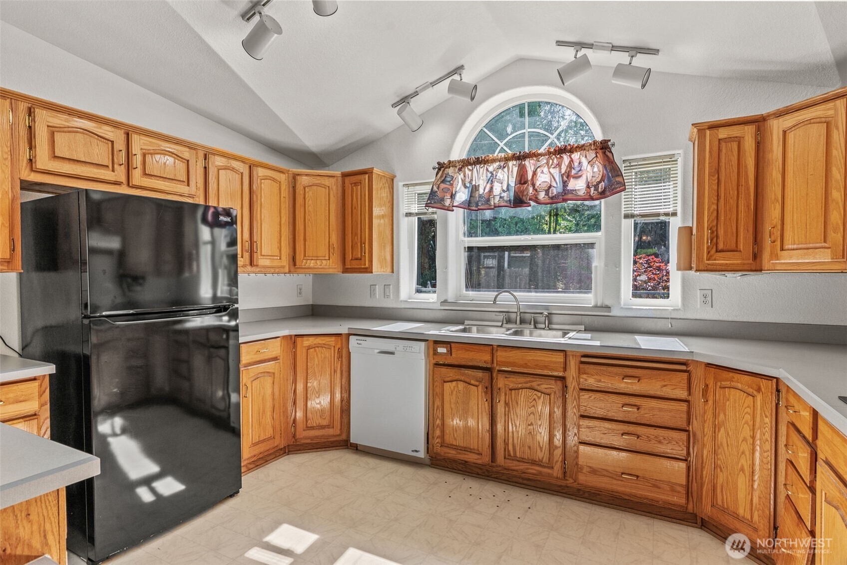 133 McGeary Road Kelso, WA 98626 - Photo 9 of 27