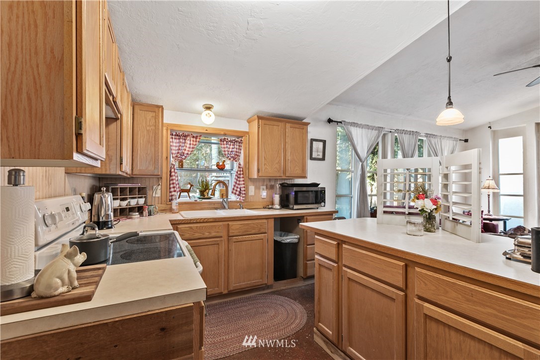 44866 Dalles Road Concrete, WA 98237 - Photo 30 of 39 Gallery Image 30