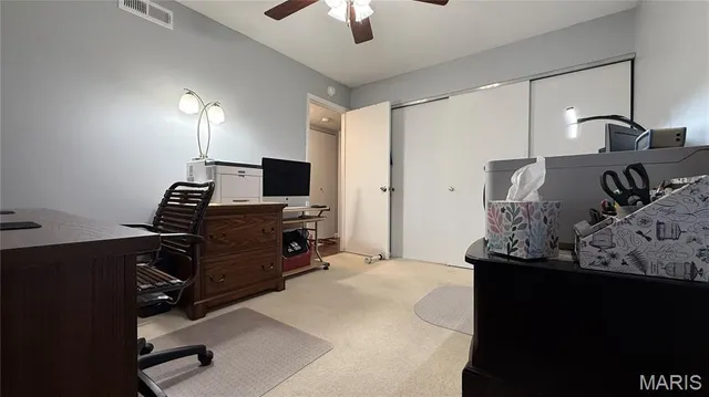 $184,900 | 5569 Baronridge Drive, Unit 10, St. Louis, MO 63129