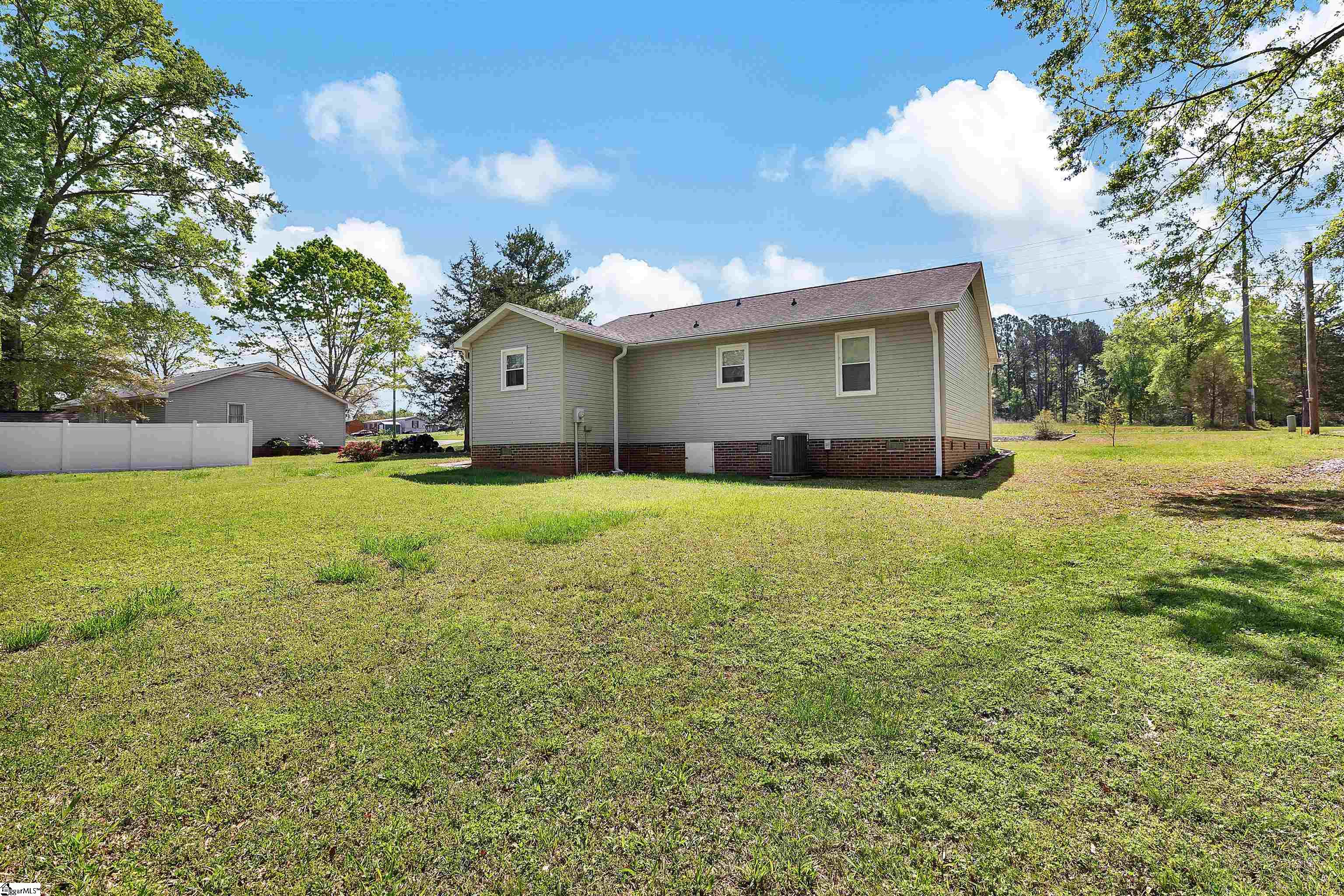 563 Breazeale Road Liberty, SC 29657 - Photo 24 of 25