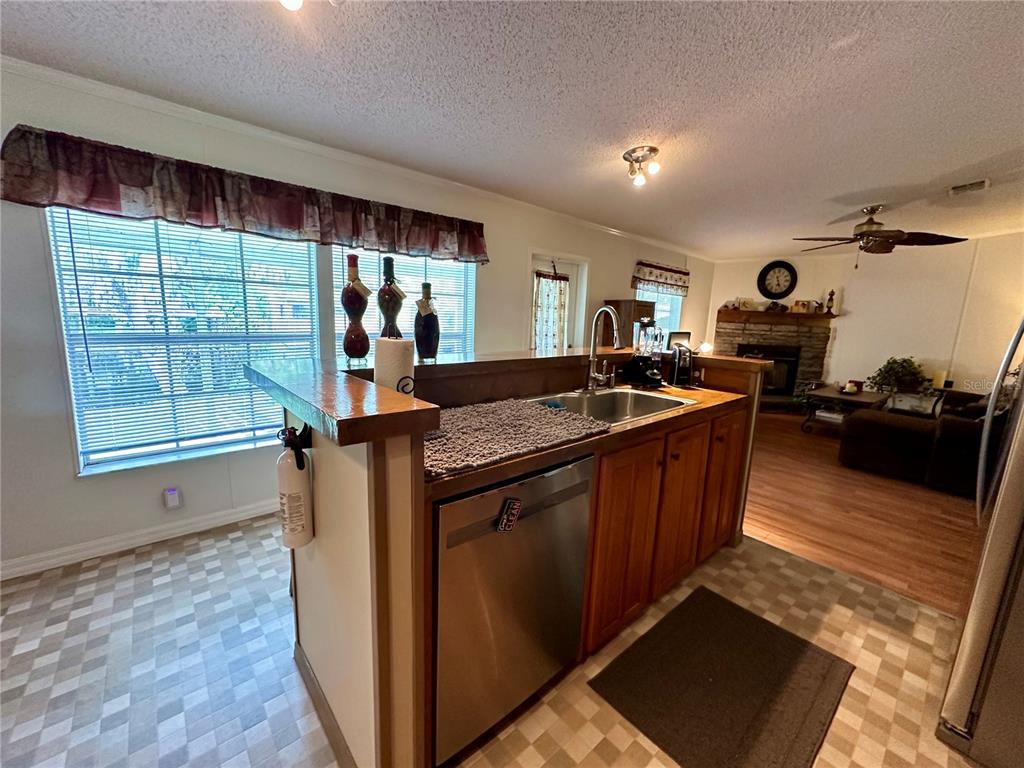 56233 Water Oak Road Astor, FL 32102 - Photo 15 of 50