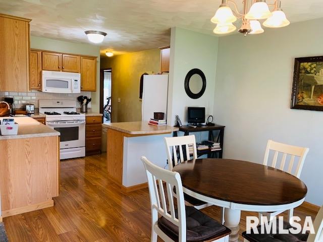 104 Comfort Way Washington, IL 61571 - Photo 11 of 32 Gallery Image 11