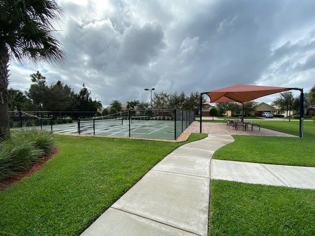 10375 Pisa Road Wellington, FL 33414 - Photo 68 of 79 Castellina pickle ball court