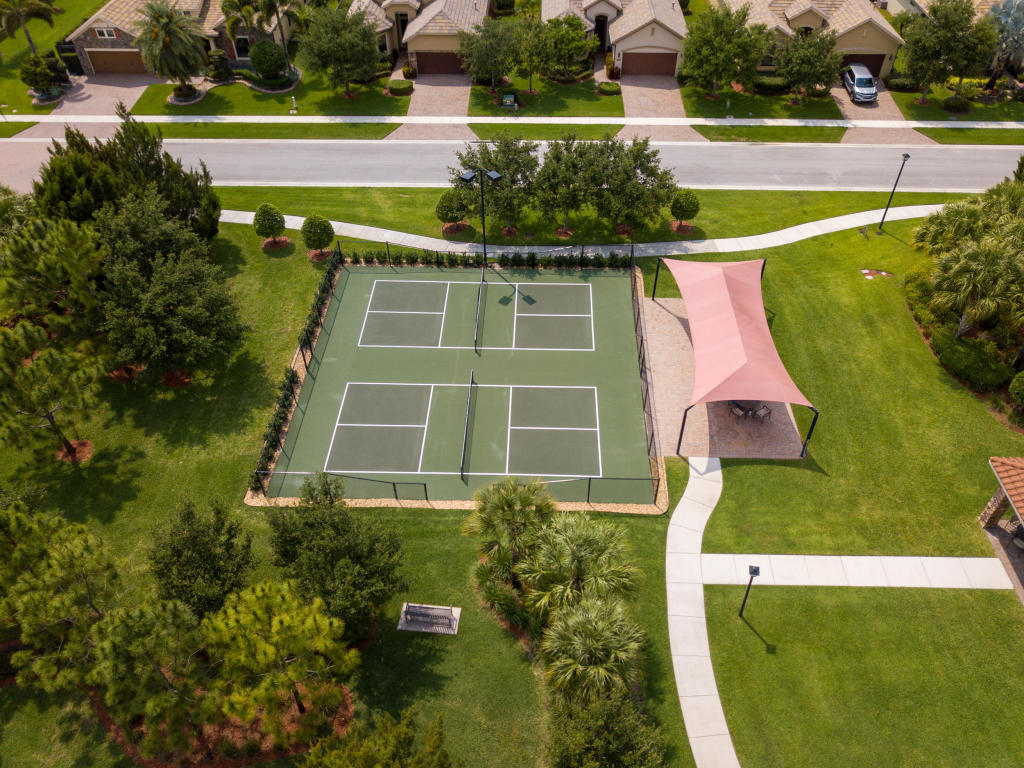 10375 Pisa Road Wellington, FL 33414 - Photo 69 of 79 Castellina pickle ball aerial