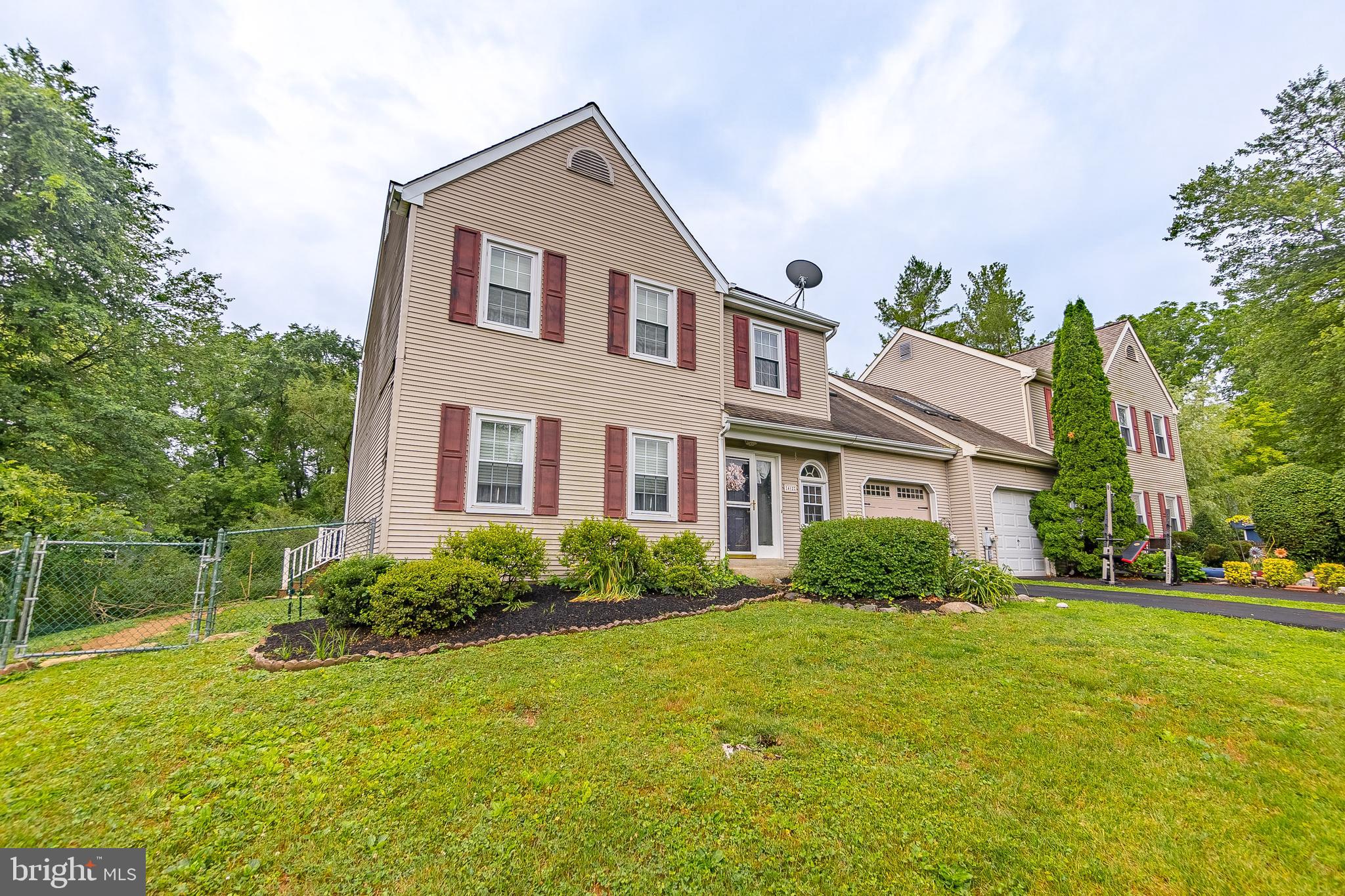 412 Windsor Circle Exton, PA 19341 - Photo 3 of 49 Gallery Image 3