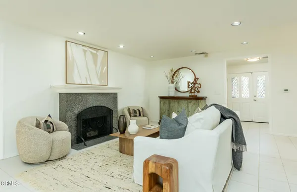 $1,850,000 | 3550 Santa Carlotta Street, Glendale, CA 91214