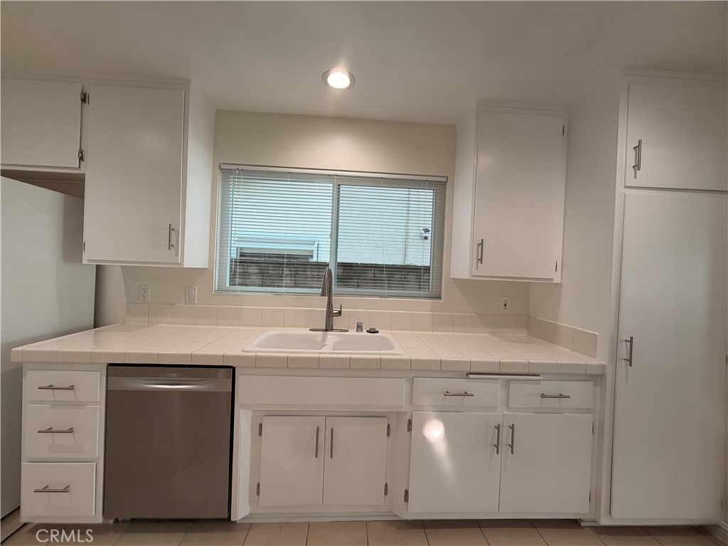 28027 Ella Road Rancho Palos Verdes, CA 90275 - Photo 19 of 25