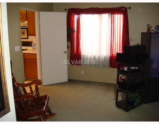 2339 Valleywood Road Henderson, NV 89014 - Photo 7 of 13 Dining Room.