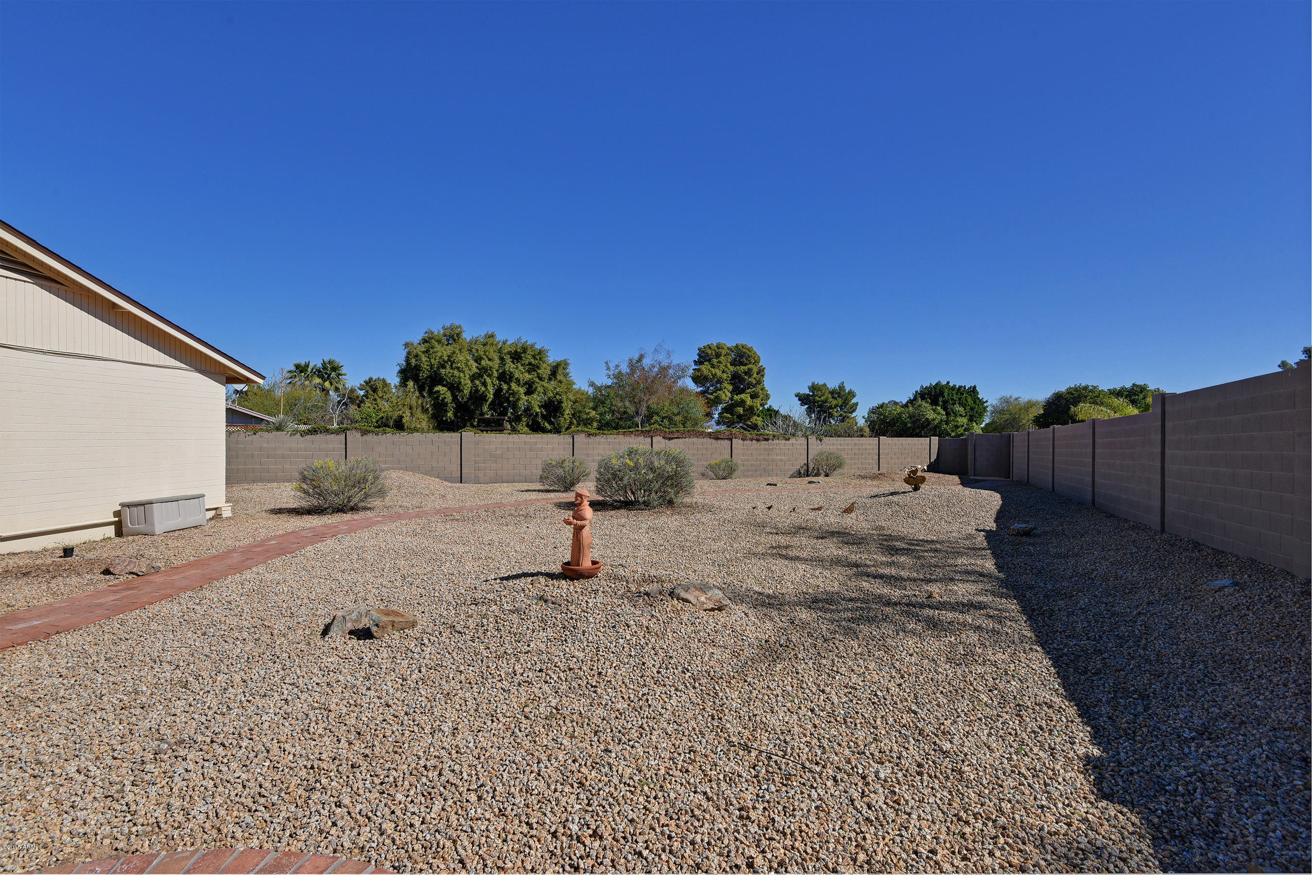 2441 East Cochise Road Phoenix, AZ 85028 - Photo 48 of 52 Desert Landscape