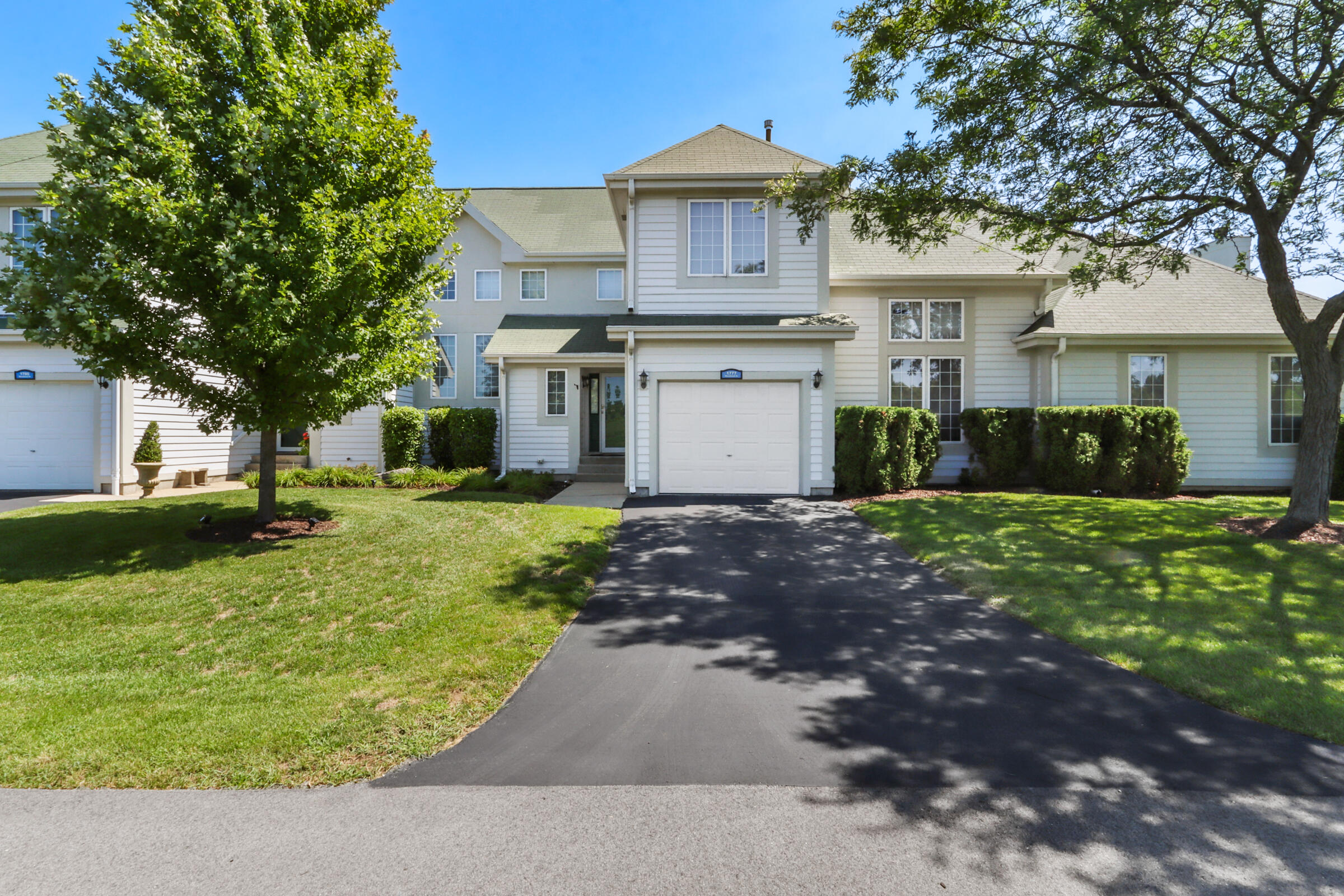 1777 Woodland Drive, Unit 1235, Geneva, WI 53147 Compass