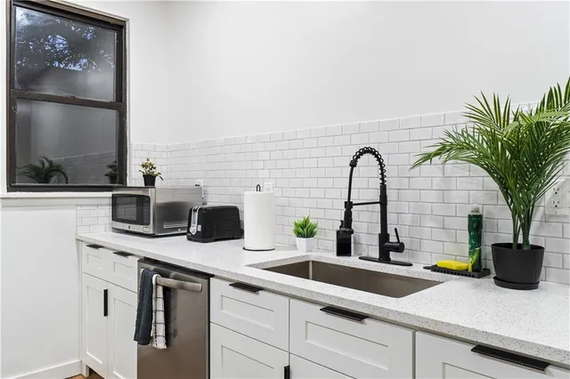 $1,800 | 525 Alpine Avenue, Pittsburgh, PA 15212