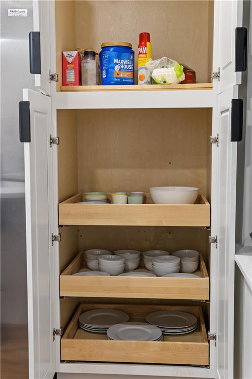 525 Alpine Avenue Pittsburgh, PA 15212 - Photo 16 of 26 And a pantry!