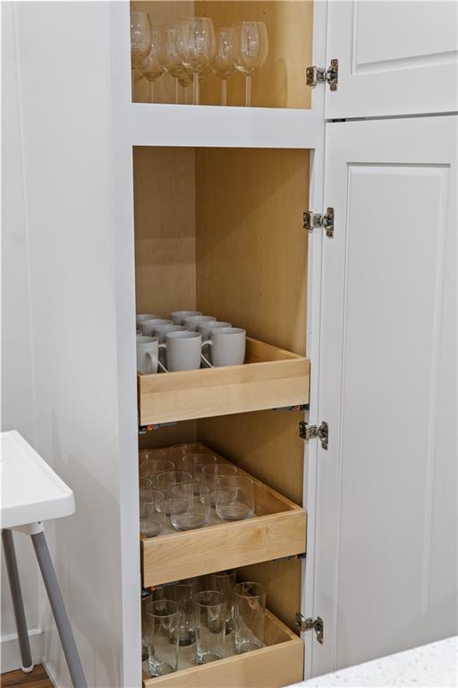 525 Alpine Avenue Pittsburgh, PA 15212 - Photo 17 of 26 Glasses galore!