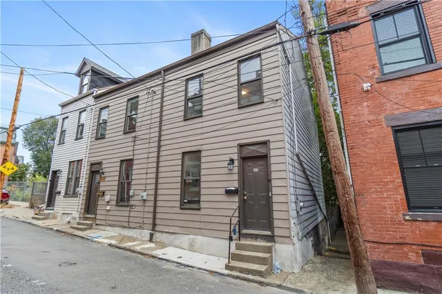 $1,800 | 525 Alpine Avenue, Pittsburgh, PA 15212