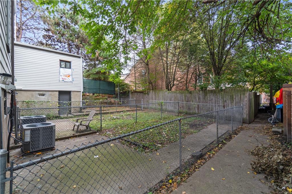 525 Alpine Avenue Pittsburgh, PA 15212 - Photo 25 of 26 Private outdoor space with room to breathe, unwind, and enjoy all seasons.