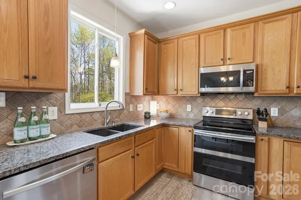 $510,000 | 10056 Paisley Drive, Charlotte, NC 28269