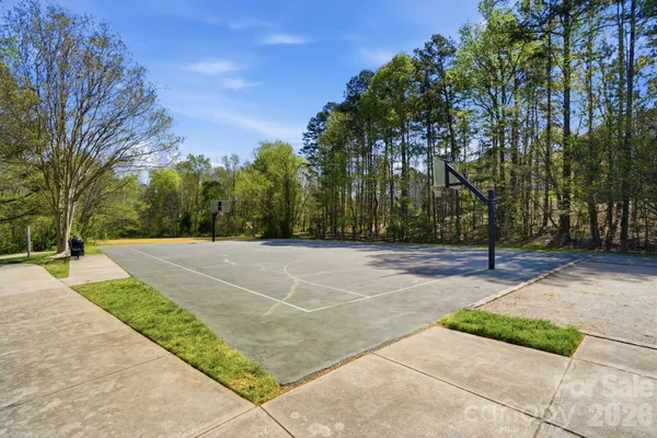 $510,000 | 10056 Paisley Drive, Charlotte, NC 28269