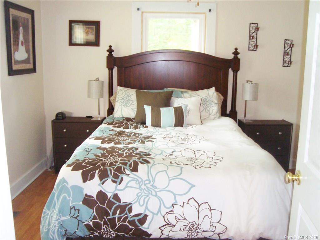 408 South Ridge Street, Unit 1520 Dallas, NC 28034 - Photo 11 of 15 Gallery Image 11