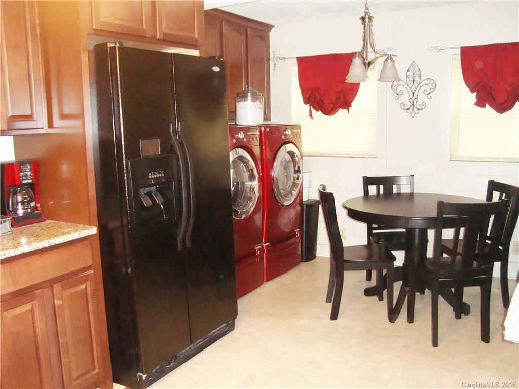 408 South Ridge Street, Unit 1520 Dallas, NC 28034 - Photo 6 of 15 Gallery Image 6