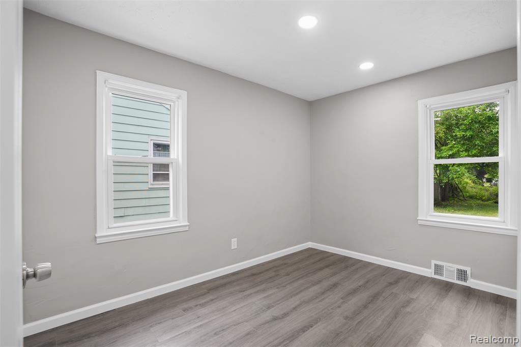 26908 Kitch Street Inkster, MI 48141 - Photo 14 of 22