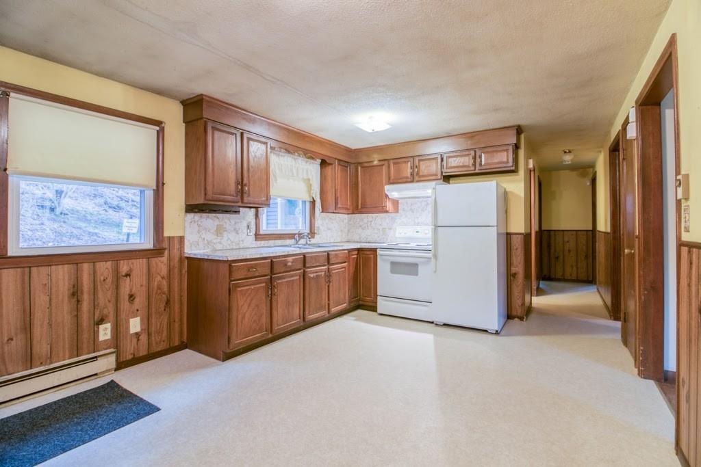 33 Ludlow Road South Hadley, MA 01075 - Photo 5 of 21 Gallery Image 5