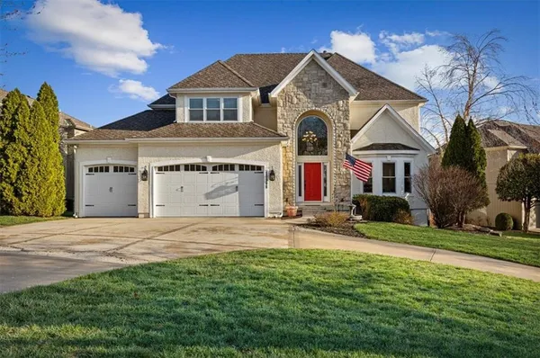 $765,000 | 10908 West 144th Street, Overland Park, KS 66221