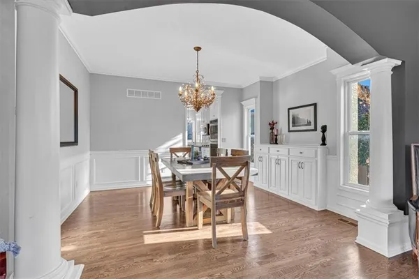 $765,000 | 10908 West 144th Street, Overland Park, KS 66221