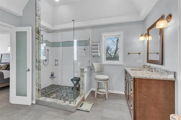 $765,000 | 10908 West 144th Street, Overland Park, KS 66221