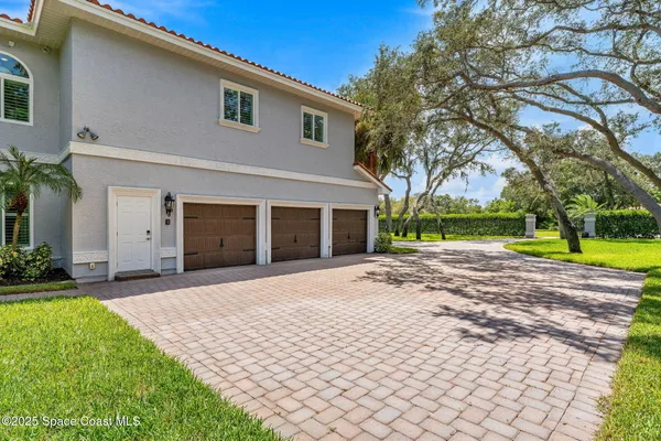 $1,999,999 | 5160 Del Sol Drive, Merritt Island, FL 32952