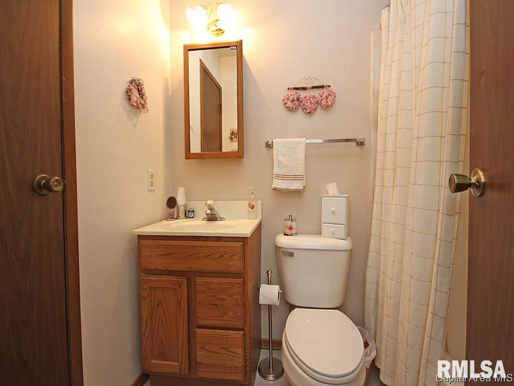 2720 Selkirk Road Springfield, IL 62702 - Photo 21 of 33
