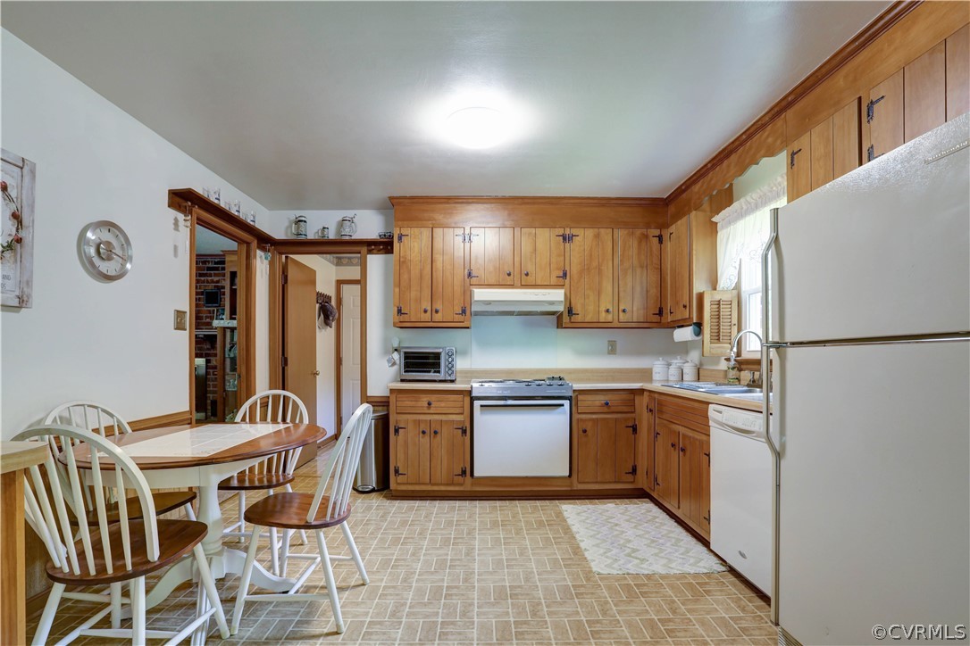 2119 Urbine Road Powhatan, VA 23139 - Photo 10 of 32 Gallery Image 10