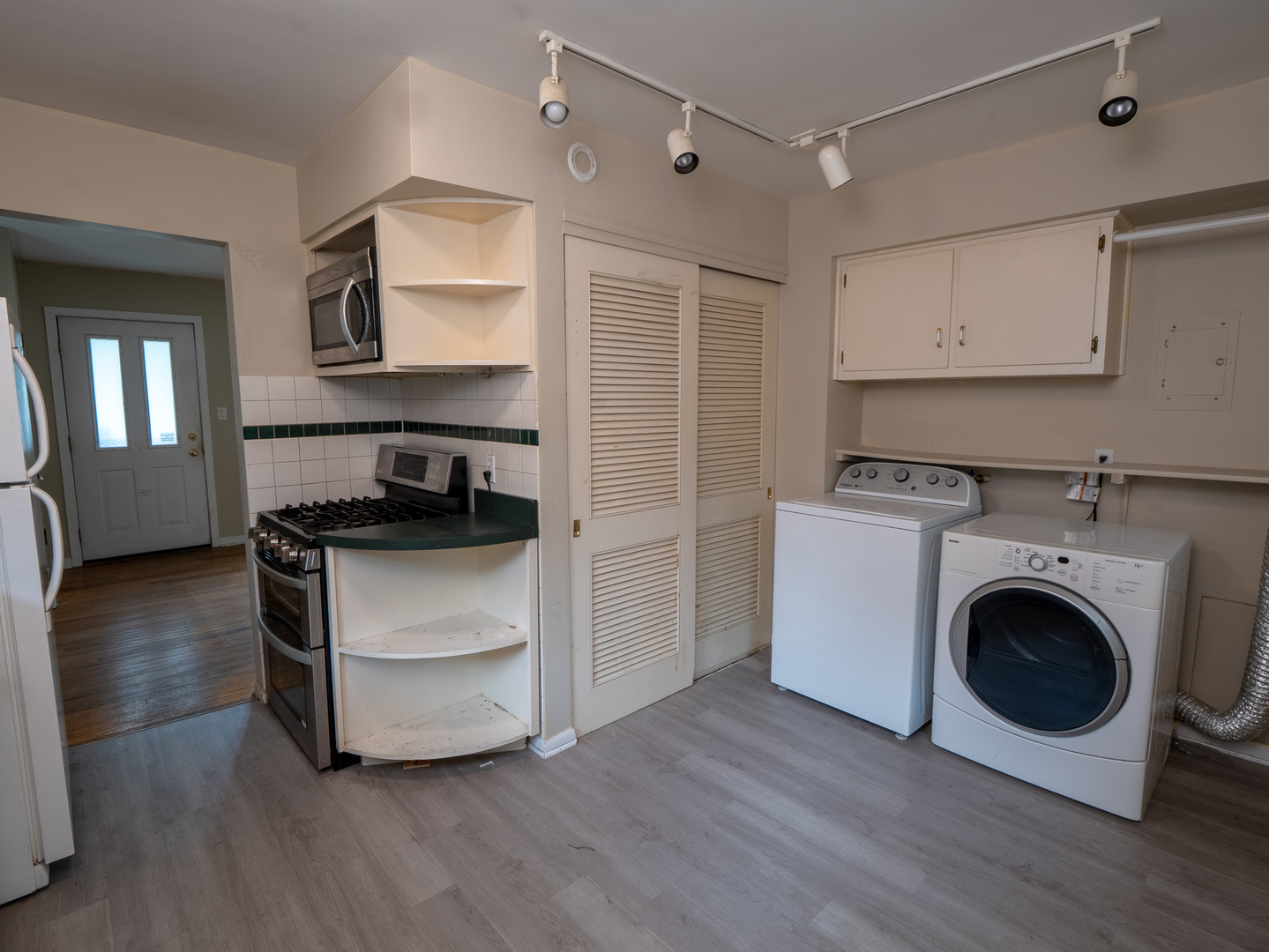 1332 North Main Street Naperville, IL 60563 - Photo 16 of 28