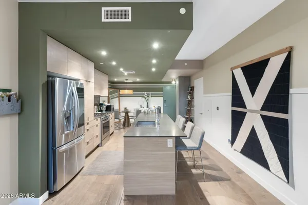 $555,000 | 2300 East Campbell Avenue, Unit 218, Phoenix, AZ 85016