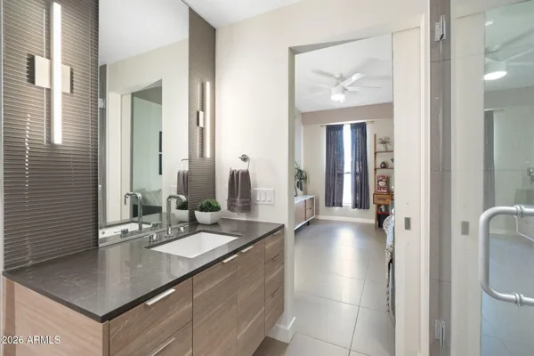 $555,000 | 2300 East Campbell Avenue, Unit 218, Phoenix, AZ 85016